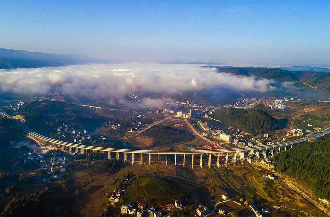 湖南路桥建设集团公司 - 永吉高速五标